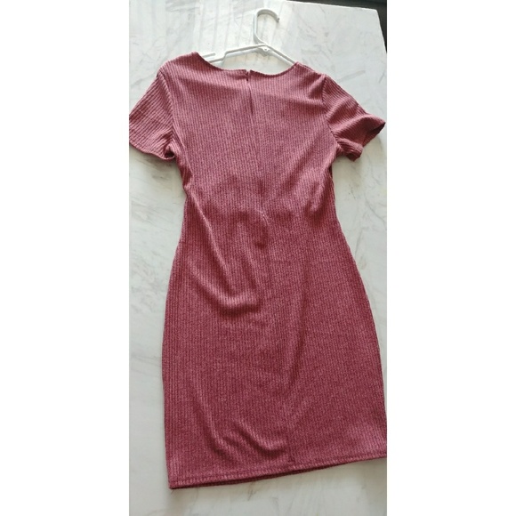 Pink rose colored bodycon with peekaboo - Picture 3 of 3